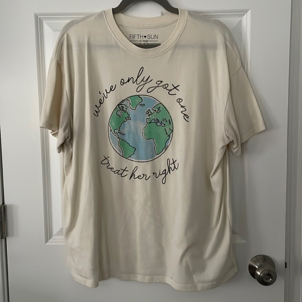 Fifth Sun We’ve only got one treat her right t shirt